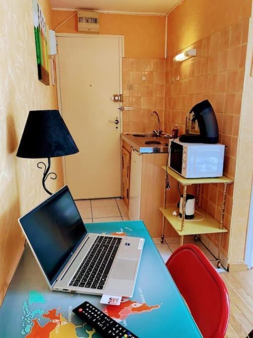 Studio 6 Avec Wifi Limoges Exteriér fotografie